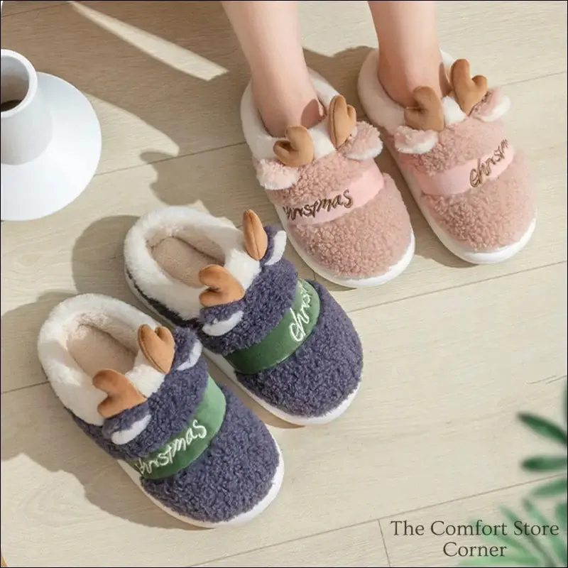 Comfortable Christmas Slippers to Bring Festive Cheer