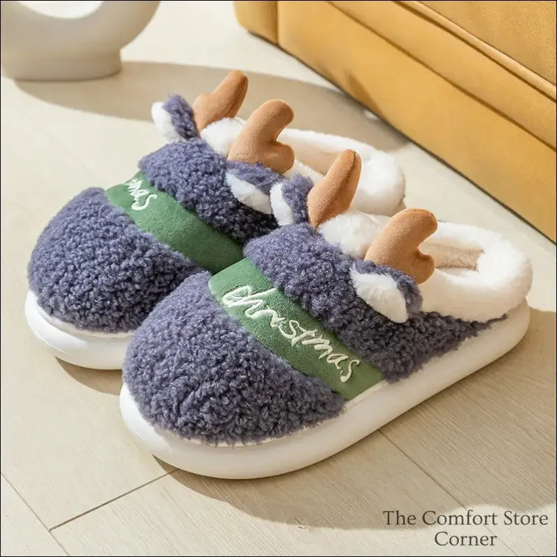 Comfortable Christmas Slippers to Bring Festive Cheer