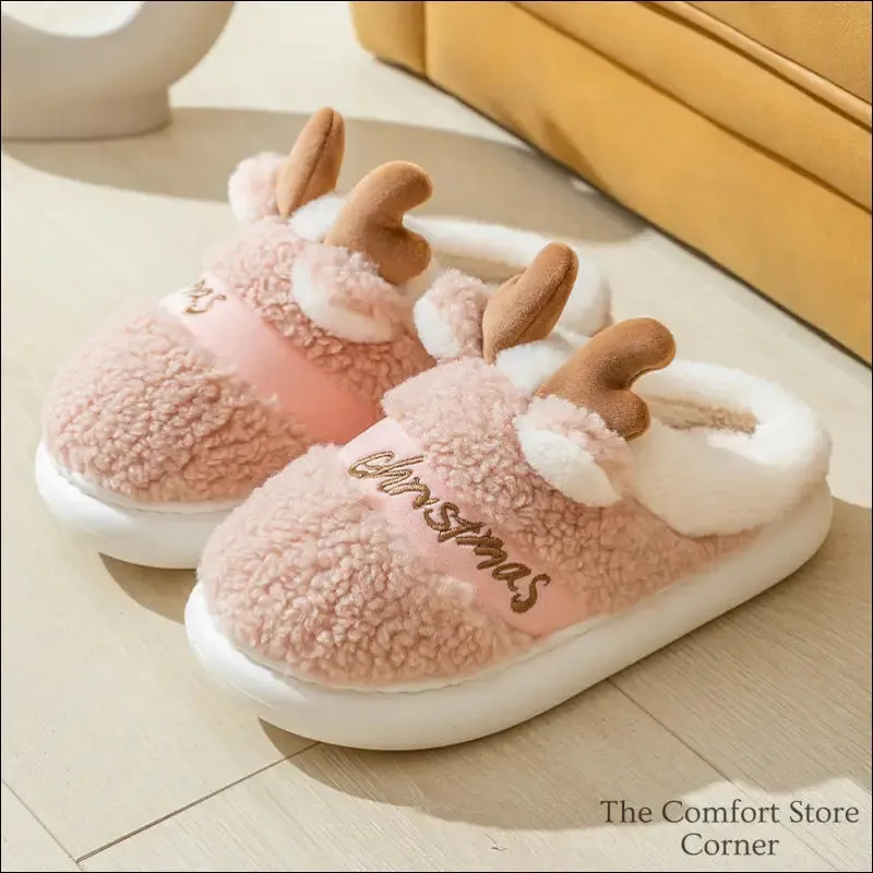 Comfortable Christmas Slippers to Bring Festive Cheer