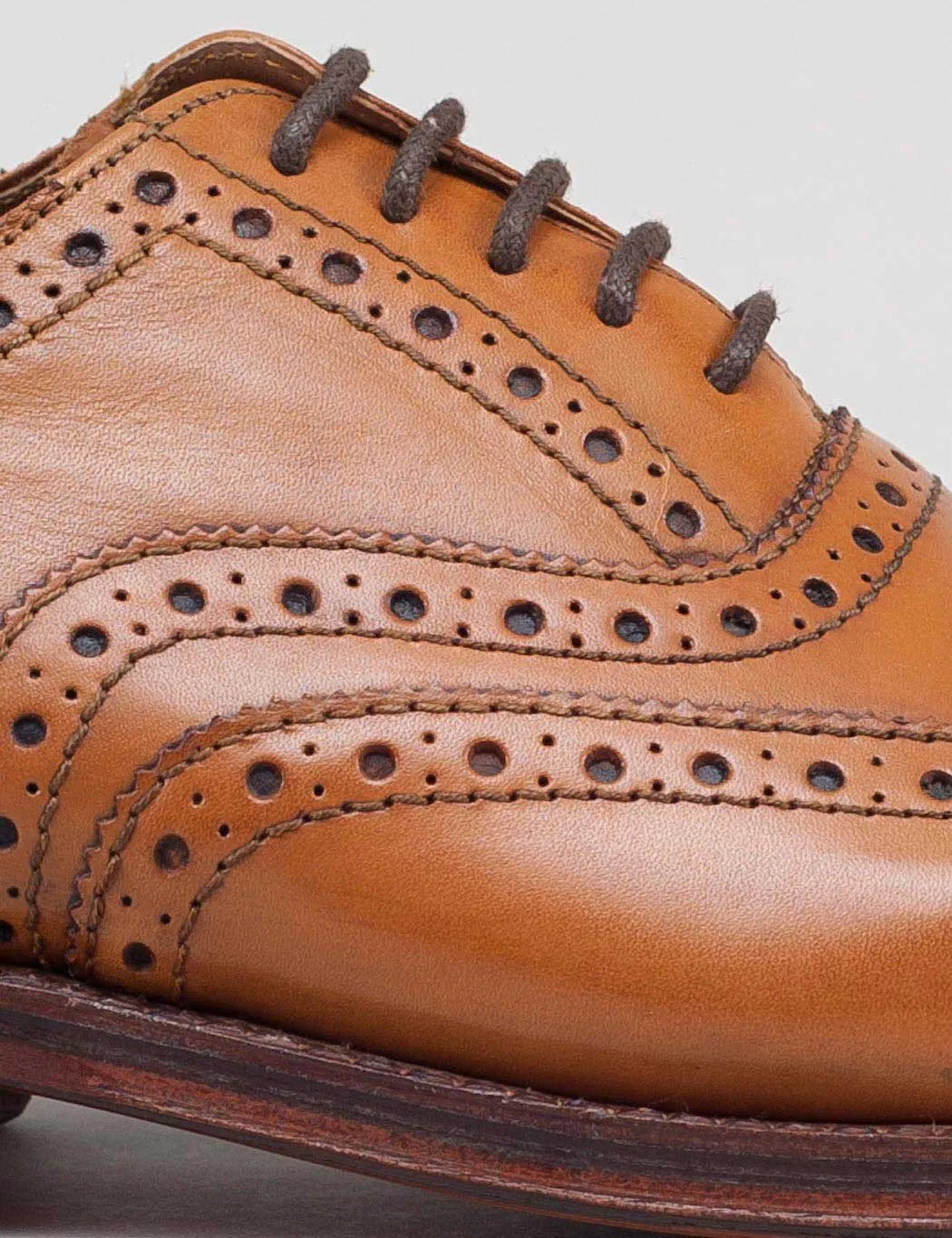 Grenson Stanley Calf Brogue Shoes - Tan