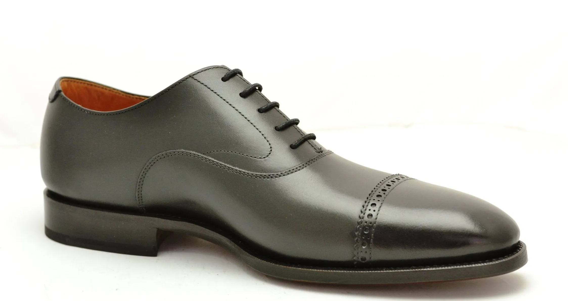 Oxford toecap brogue |  Black  | Calf