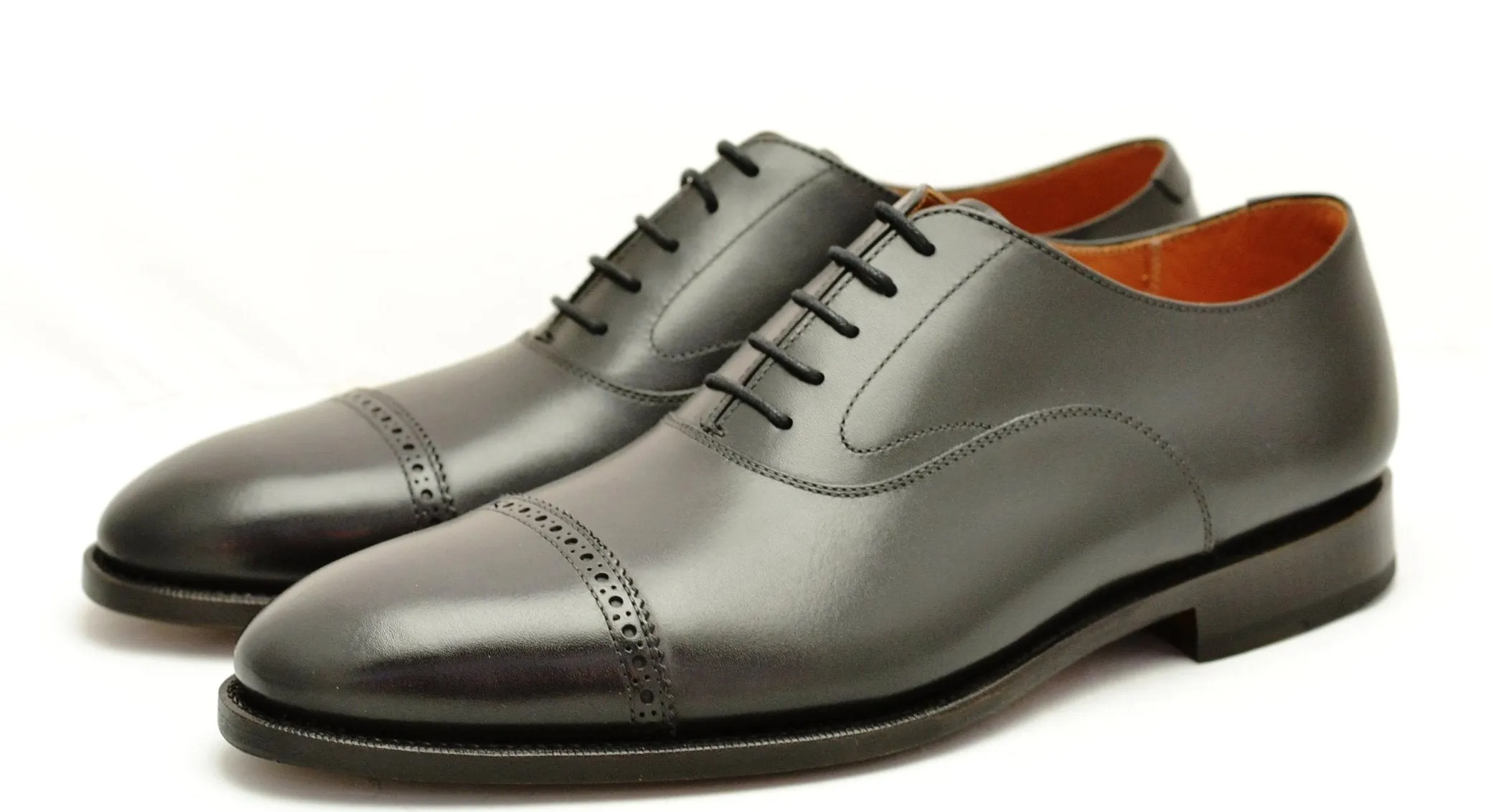 Oxford toecap brogue |  Black  | Calf